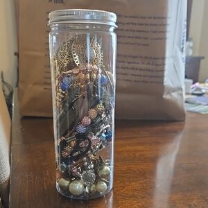 Assorted Jewelry JAR 1